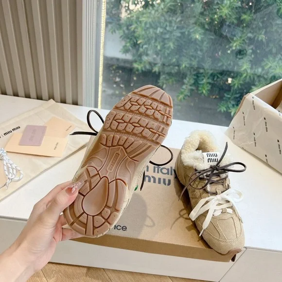 Winter sneakers - Picture 3 of 15